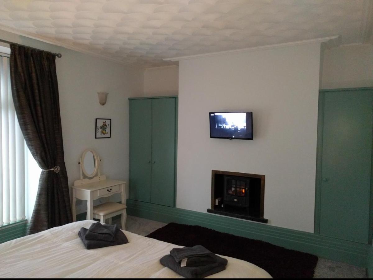 The Old Rectory Bed & Breakfast Amlwch Exterior photo