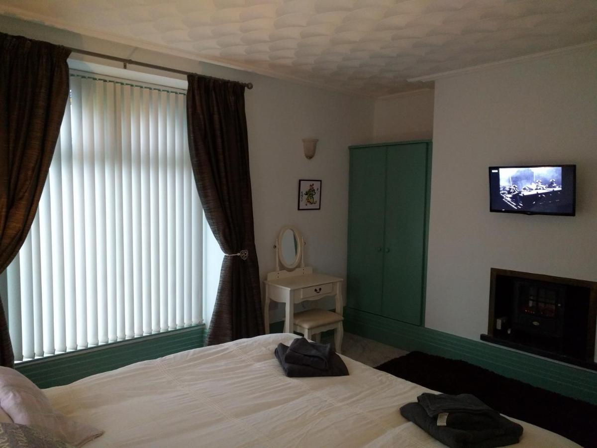 The Old Rectory Bed & Breakfast Amlwch Exterior photo